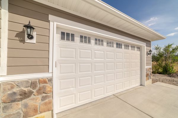 Garage Lifting in Mission Viejo